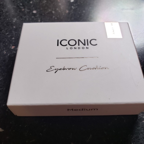 iconic london Other - iconic london sculpt & boost eyebrow cushion